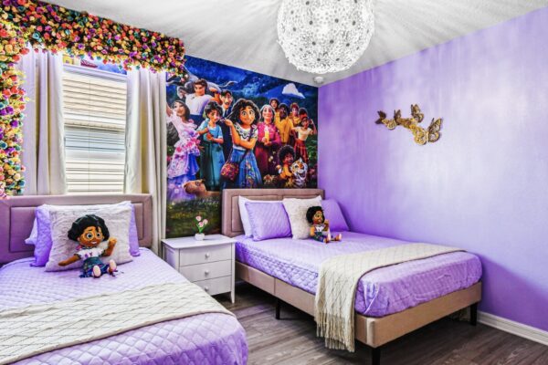 Interior Decorator